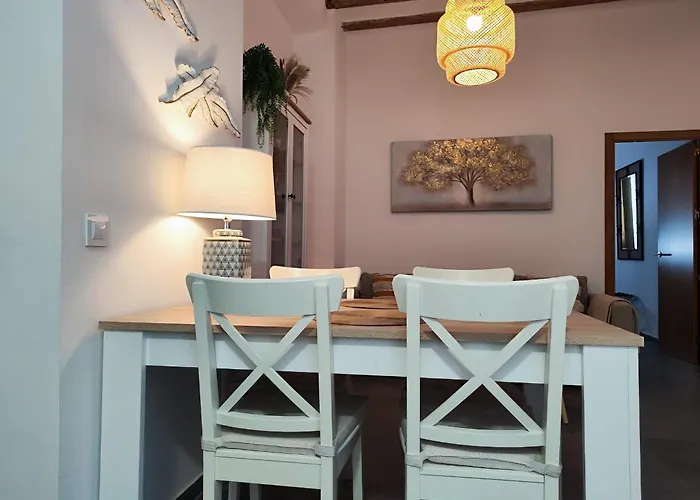 Del Mercado Little Apartment