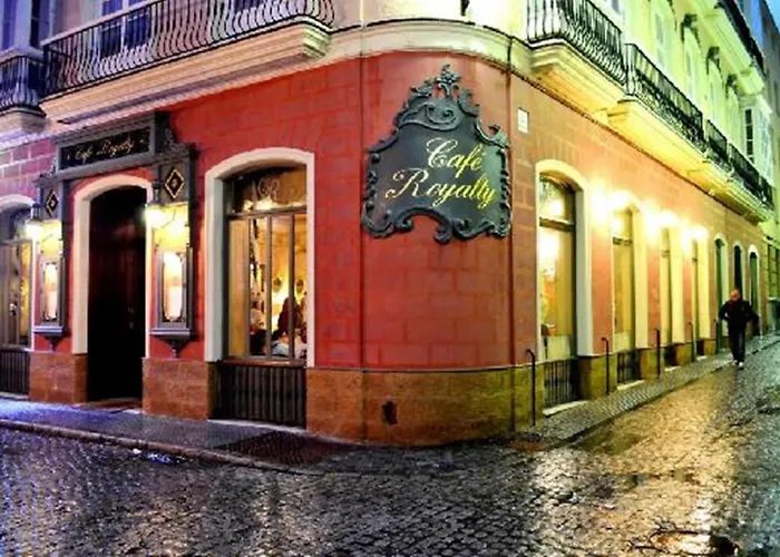 Del Mercado Little * Kadyks